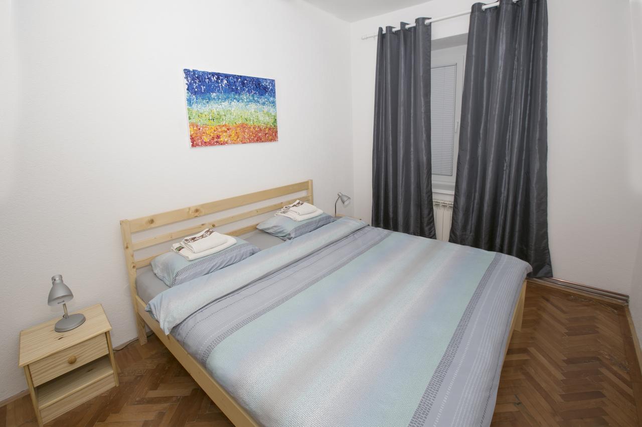Downtown 3 Bedroom Apartment Sarajevo Luaran gambar