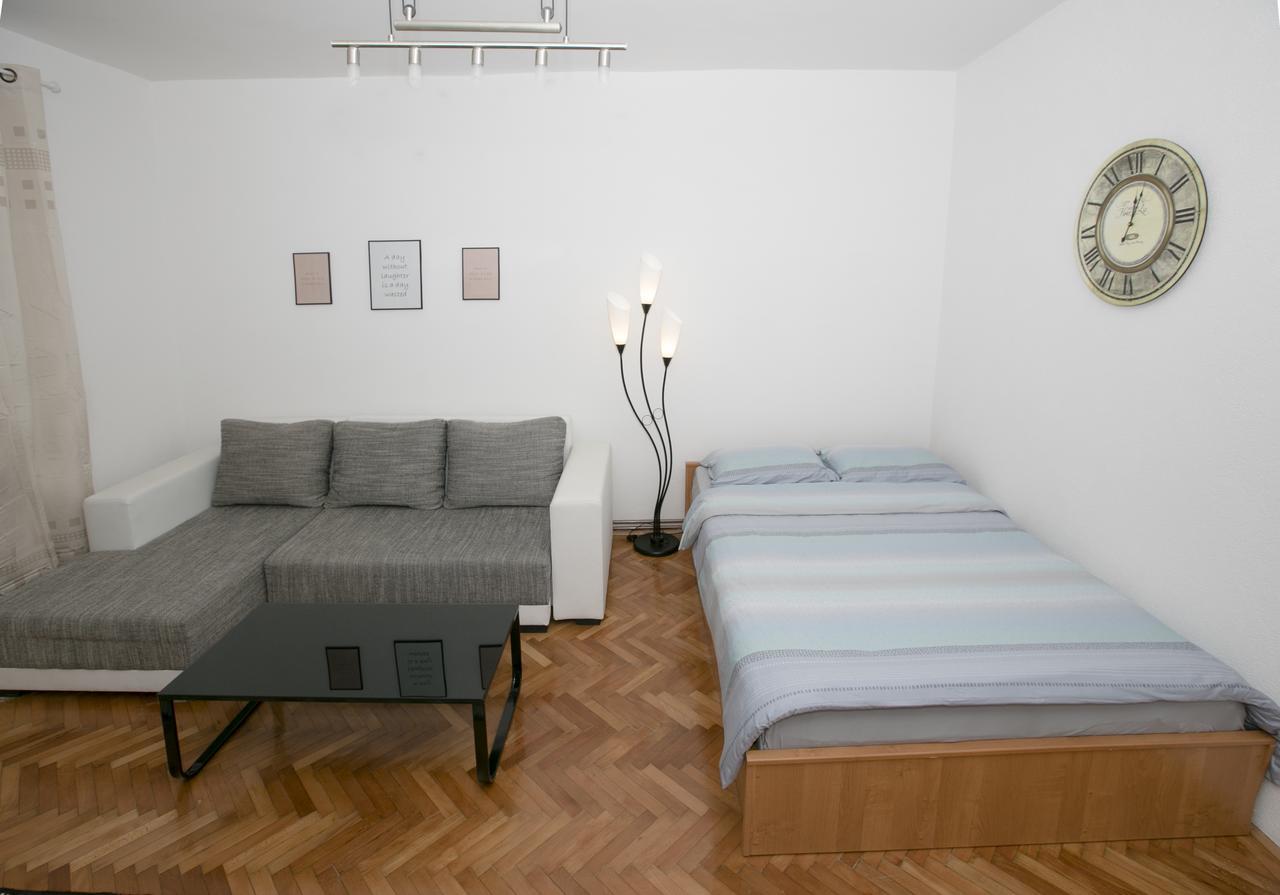 Downtown 3 Bedroom Apartment Sarajevo Luaran gambar